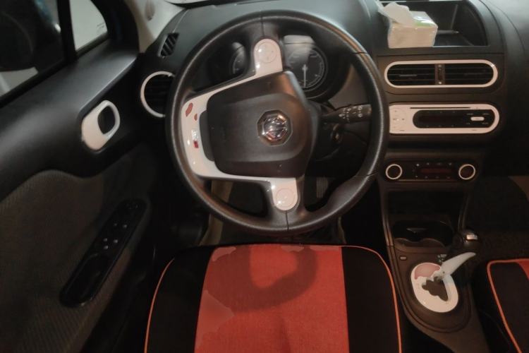 Used MG 3 2013 1.5L AMT Elite Edition Steering Wheel