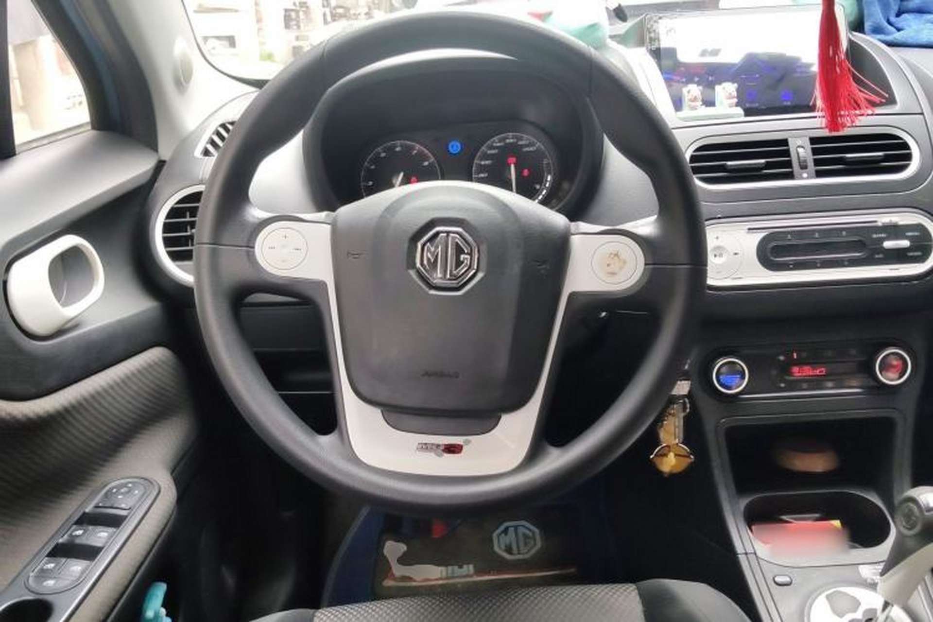 Used MG 3 2013 1.5L AMT Elite Edition Steering Wheel