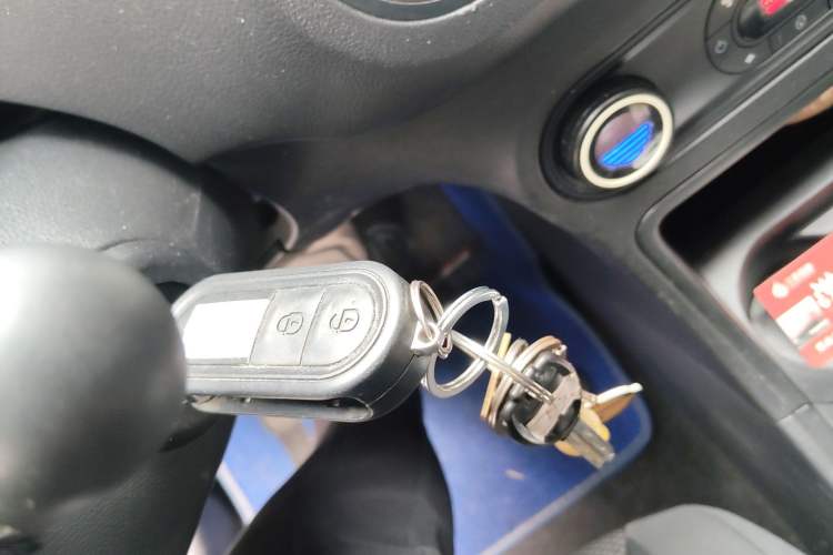 Used MG 3 2013 1.5L AMT Elite Edition Vehicle Key