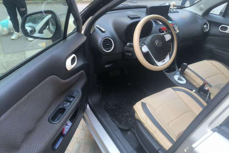 Used MG 3 2013 1.3L AMT Comfort Edition Driver Seat