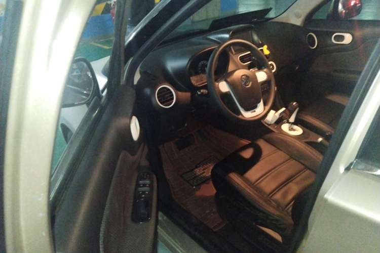 Used MG 3 2013 1.5L AMT Elite Edition Driver Seat
