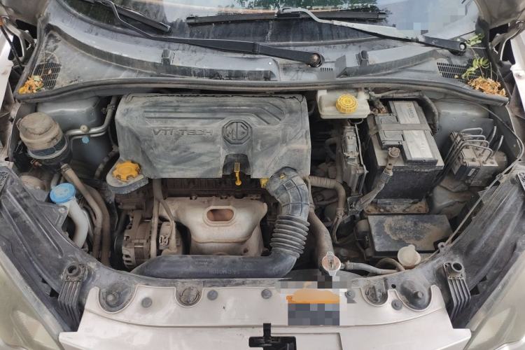 Used MG 3 2013 1.5L AMT Elite Edition Engine Bay