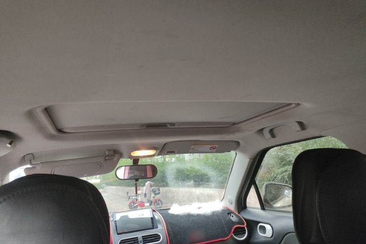 Used MG 3 2013 1.5L AMT Elite Edition Headliner