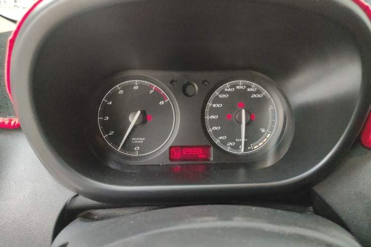 Used MG 3 2013 1.5L AMT Elite Edition Instrument Cluster