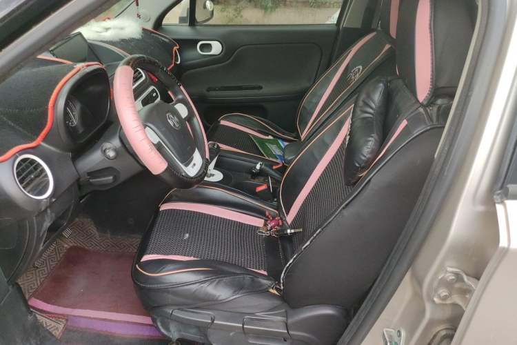 Used MG 3 2013 1.5L AMT Elite Edition Left Front Seat