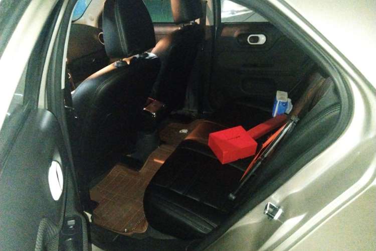 Used MG 3 2013 1.5L AMT Elite Edition Left Rear Seat