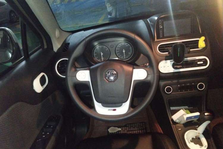 Used MG 3 2013 1.5L AMT Elite Edition Steering Wheel