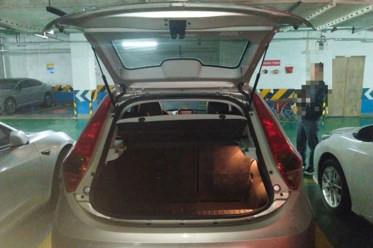 Used MG 3 2013 1.5L AMT Elite Edition Trunk