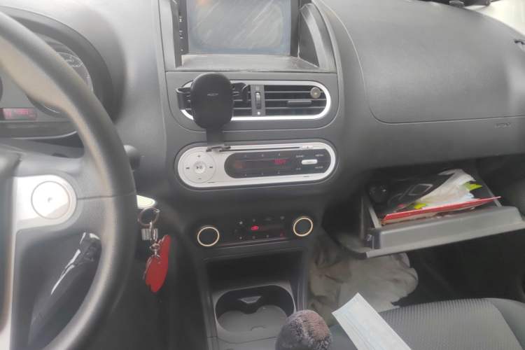 Used MG 3 2013 1.5L AMT Elite Edition Audio And AC Panel