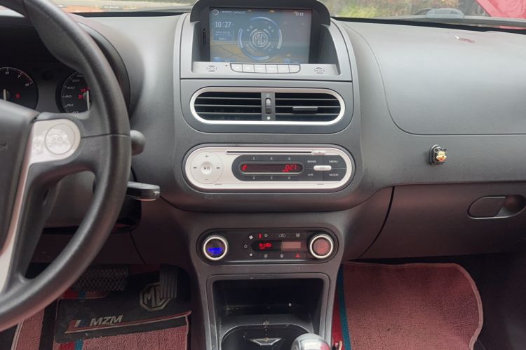 Used MG 3 2013 1.5L AMT Elite Edition Audio And AC Panel