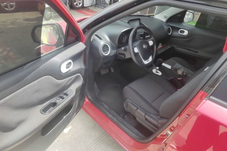 Used MG 3 2013 1.5L AMT Elite Edition Driver Seat