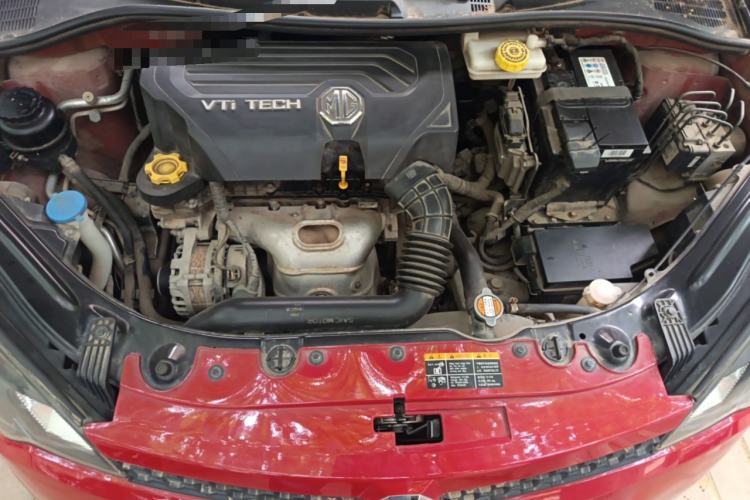 Used MG 3 2013 1.5L AMT Elite Edition Engine Bay