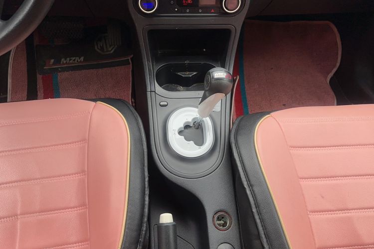 Used MG 3 2013 1.5L AMT Elite Edition Gear Lever