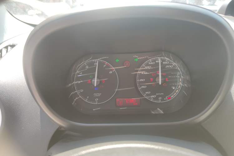 Used MG 3 2013 1.5L AMT Elite Edition Odometer Close Up