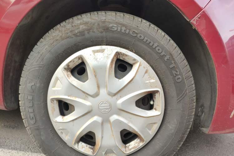 Used MG 3 2013 1.3L Manual Comfort Edition Right Front Wheel Hub