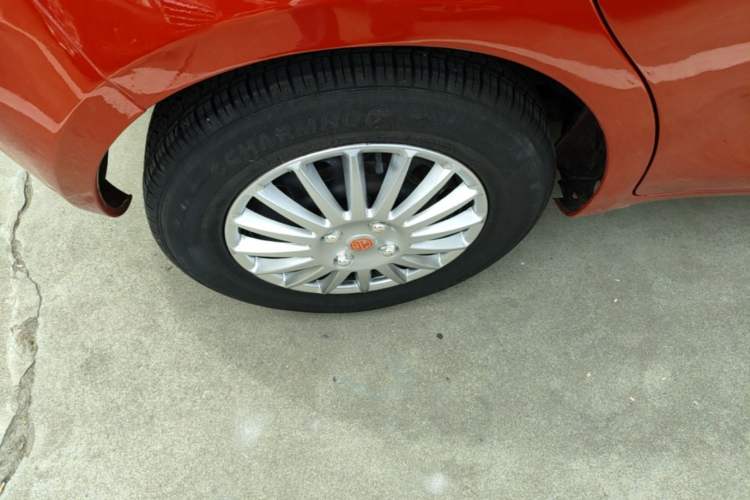Used MG 3 2013 1.3L AMT Comfort Edition Right Rear Wheel Hub