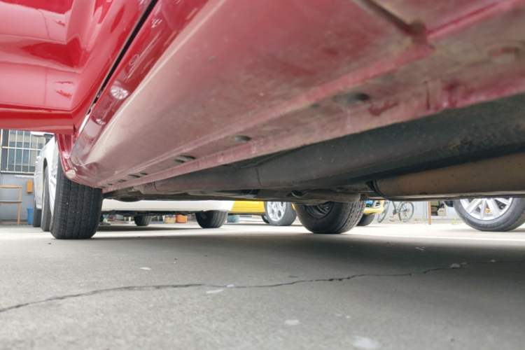 Used MG 3 2013 1.3L AMT Comfort Edition Right Side Sill