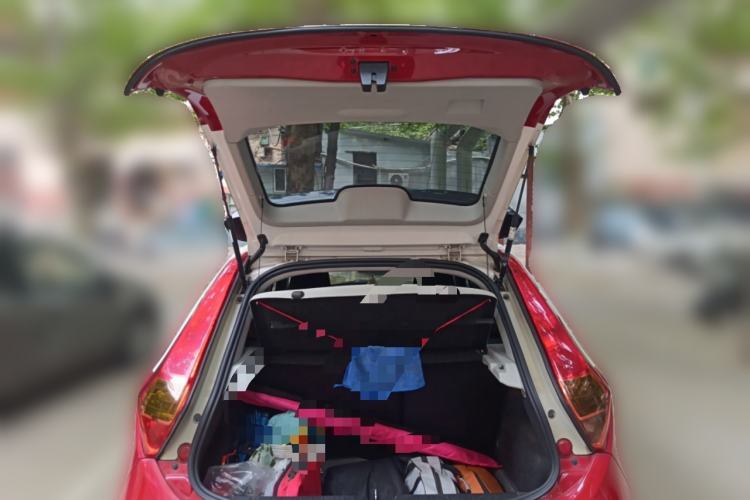 Used MG 3 2013 1.5L AMT Elite Edition Trunk