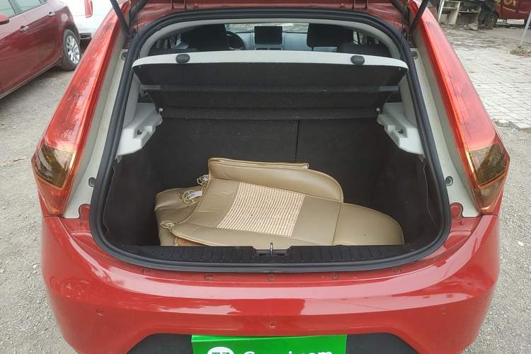 Used MG 3 2013 1.5L AMT Elite Edition Trunk