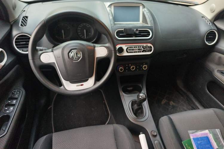 Used MG 3 2013 1.3L Manual Comfort Edition Center Console