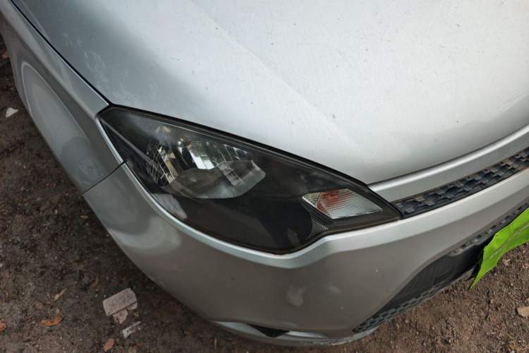 Used MG 3 2013 1.3L Manual Comfort Edition Right Front Headlight