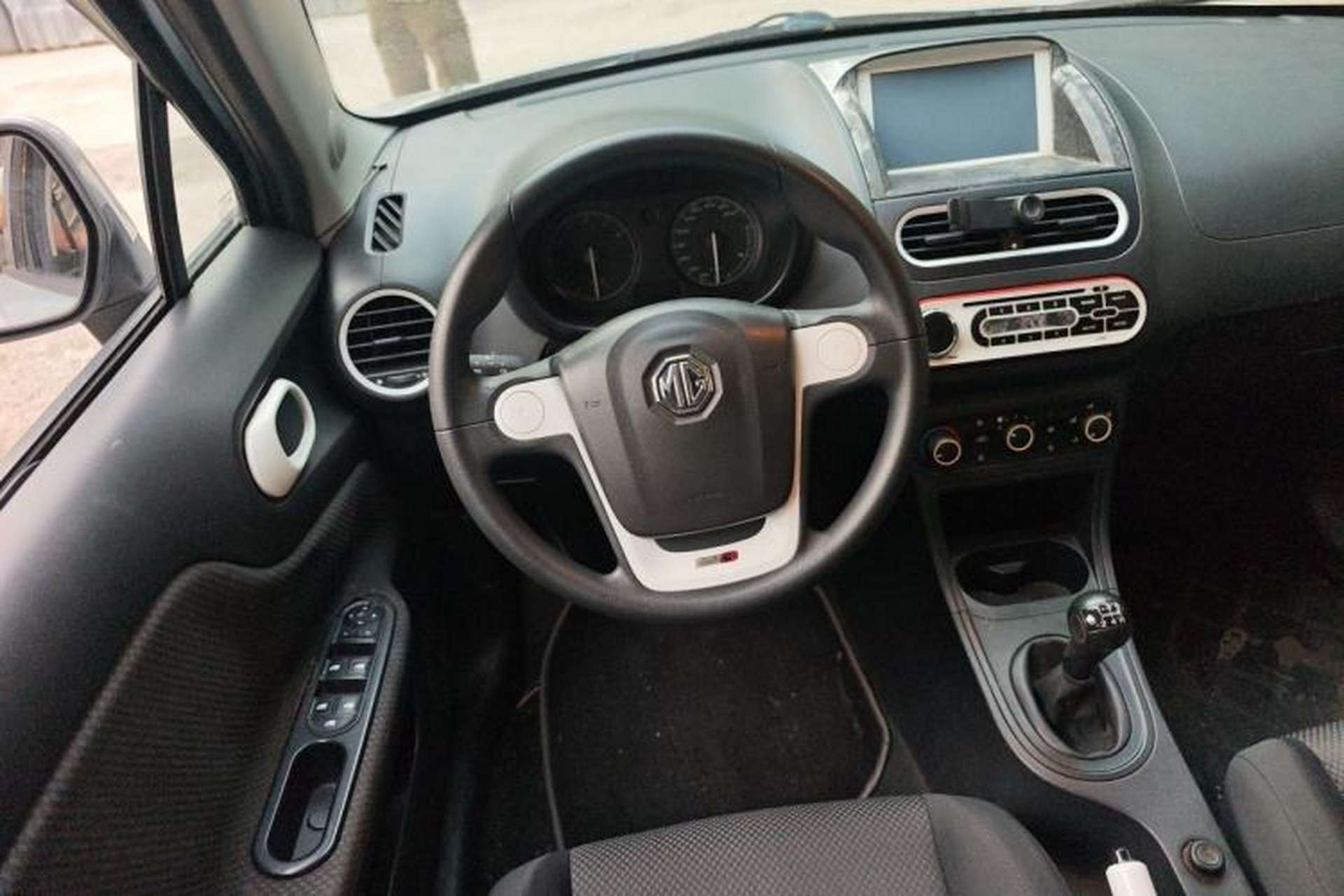 Used MG 3 2013 1.3L Manual Comfort Edition Steering Wheel