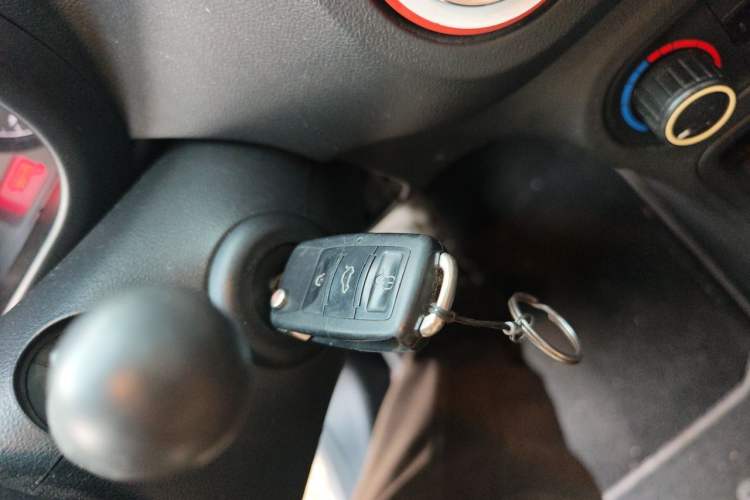 Used MG 3 2013 1.3L Manual Comfort Edition Vehicle Key