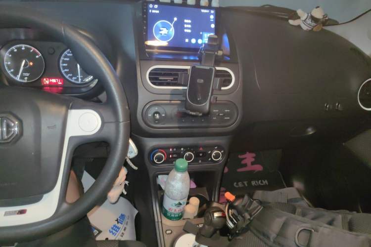 Used MG 3 2013 1.3L AMT Comfort Edition Audio And AC Panel