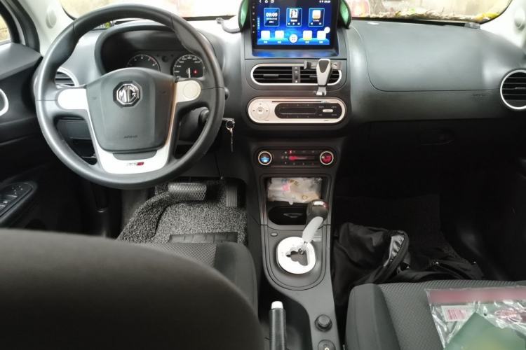 Used MG 3 2013 1.5L AMT Elite Edition Center Console