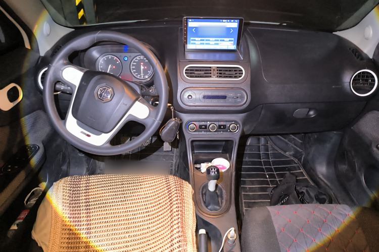 Used MG 3 2013 1.5L Manual Value Edition Center Console