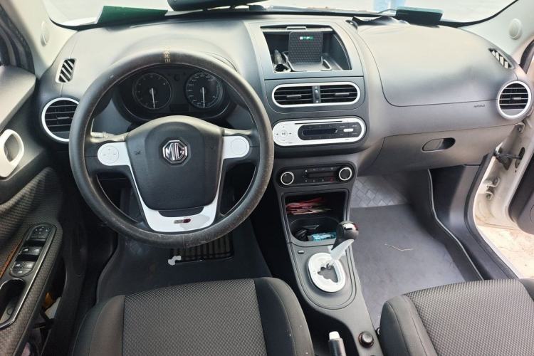 Used MG 3 2013 1.5L AMT Elite Edition Center Console