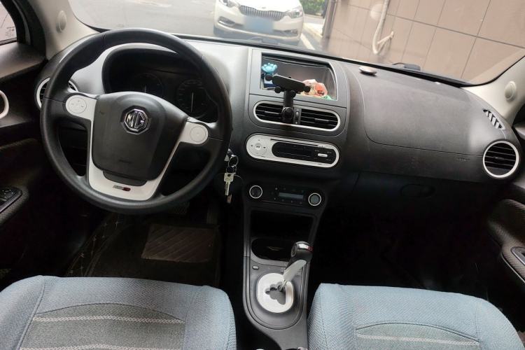 Used MG 3 2013 1.5L AMT Elite Edition Center Console