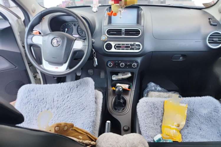 Used MG 3 2013 1.3L Manual Comfort Edition Center Console