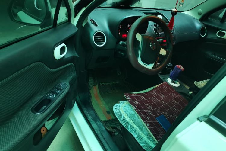 Used MG 3 2013 1.3L AMT Comfort Edition Driver Seat