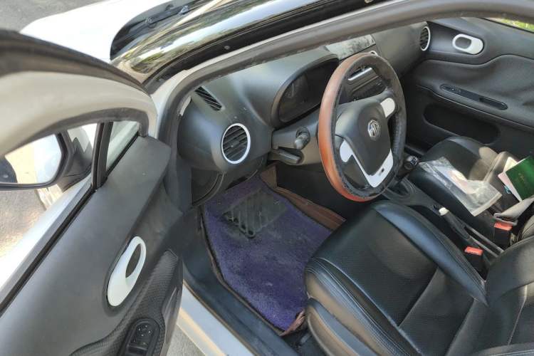 Used MG 3 2013 1.3L Manual Comfort Edition Driver Seat