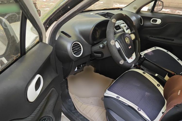 Used MG 3 2013 1.3L Manual Comfort Edition Driver Seat