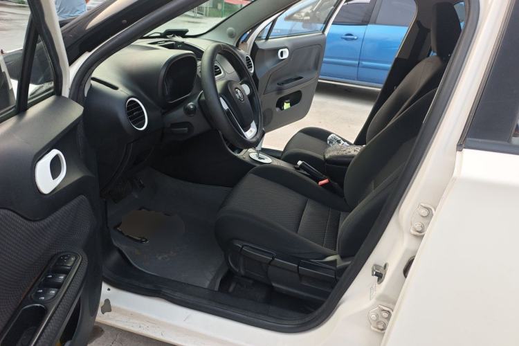 Used MG 3 2013 1.5L AMT Elite Edition Driver Seat