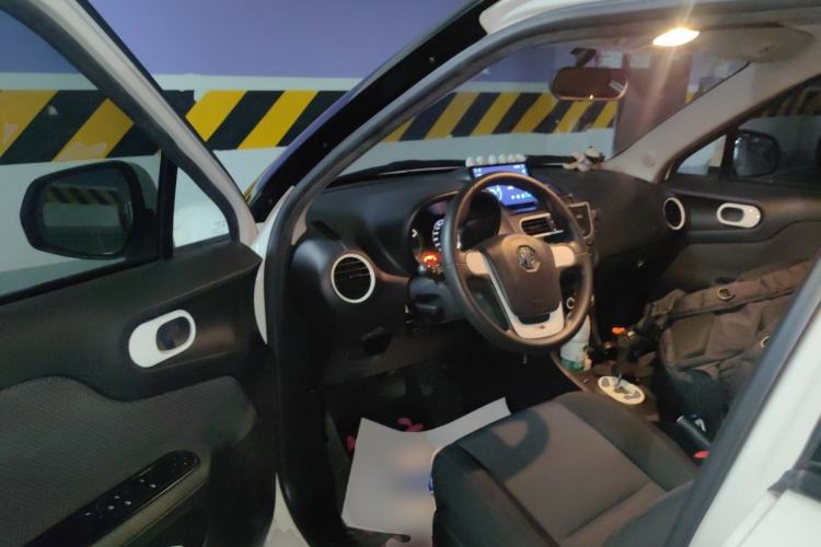 Used MG 3 2013 1.3L AMT Comfort Edition Driver Seat