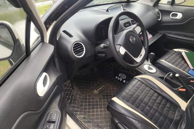Used MG 3 2013 1.5L AMT Elite Edition Driver Seat