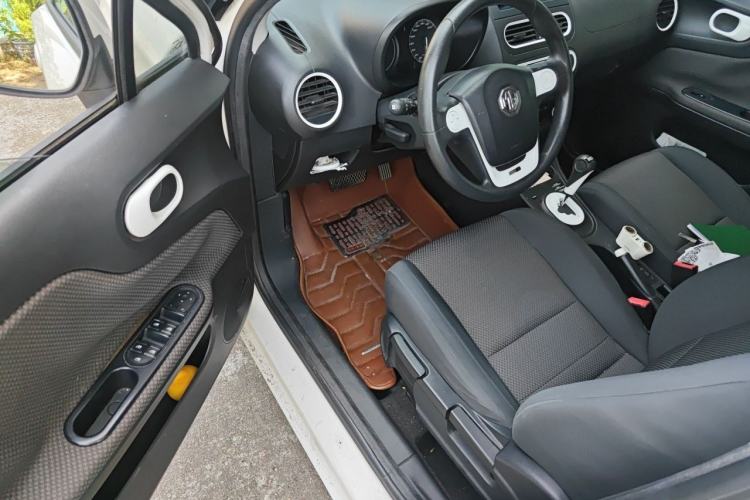 Used MG 3 2013 1.5L AMT Elite Edition Driver Seat