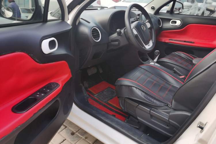 Used MG 3 2013 1.5L AMT Elite Edition Driver Seat