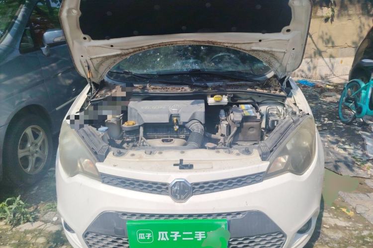 Used MG 3 2013 1.5L AMT Elite Edition Engine Bay