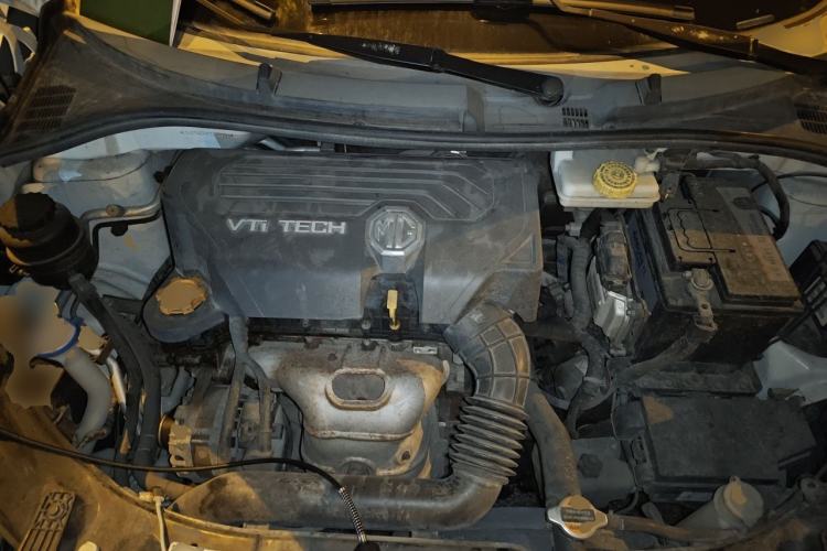 Used MG 3 2013 1.5L AMT Elite Edition Engine Bay