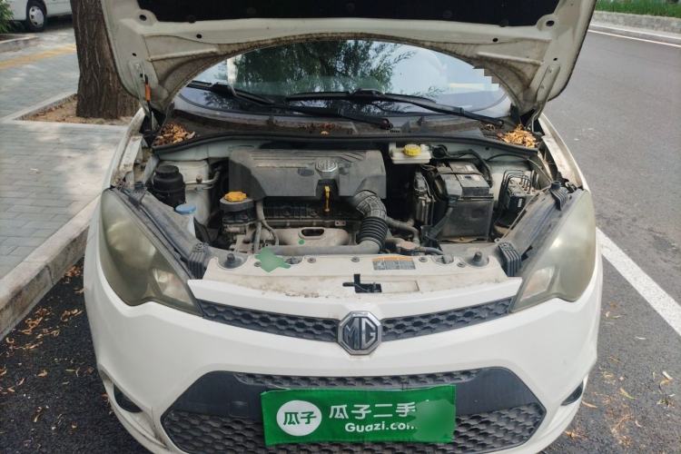 Used MG 3 2013 1.5L AMT Elite Edition Engine Bay