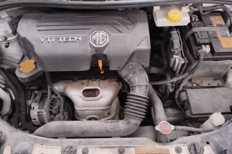 Used MG 3 2013 1.5L AMT Elite Edition Engine Bay