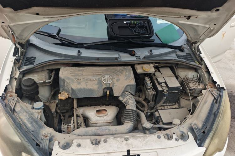 Used MG 3 2013 1.5L AMT Elite Edition Engine Bay