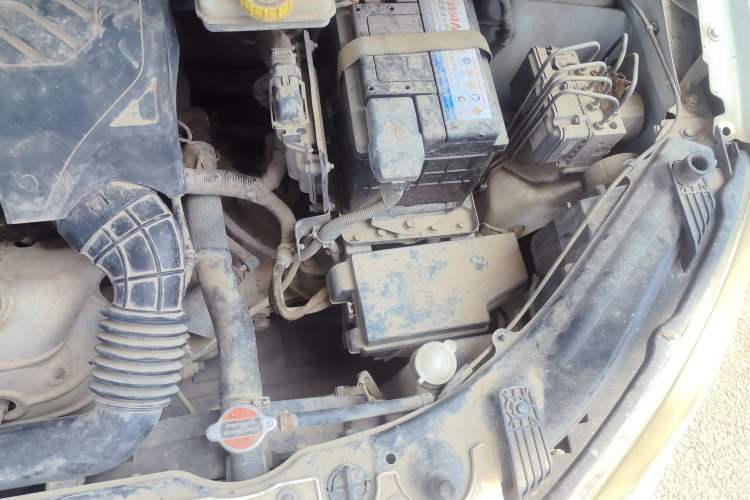 Used MG 3 2013 1.5L Manual Value Edition Engine Bay Left