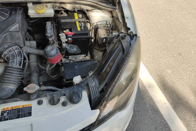 Used MG 3 2013 1.3L Manual Comfort Edition Engine Bay Left