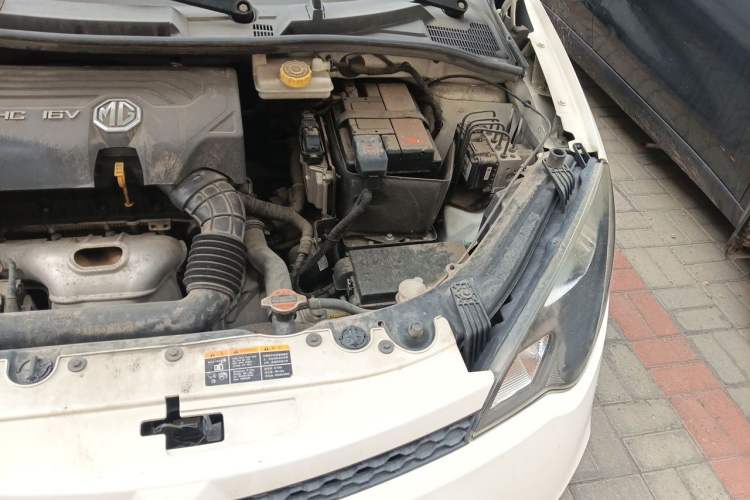Used MG 3 2013 1.3L AMT Comfort Edition Engine Bay Left