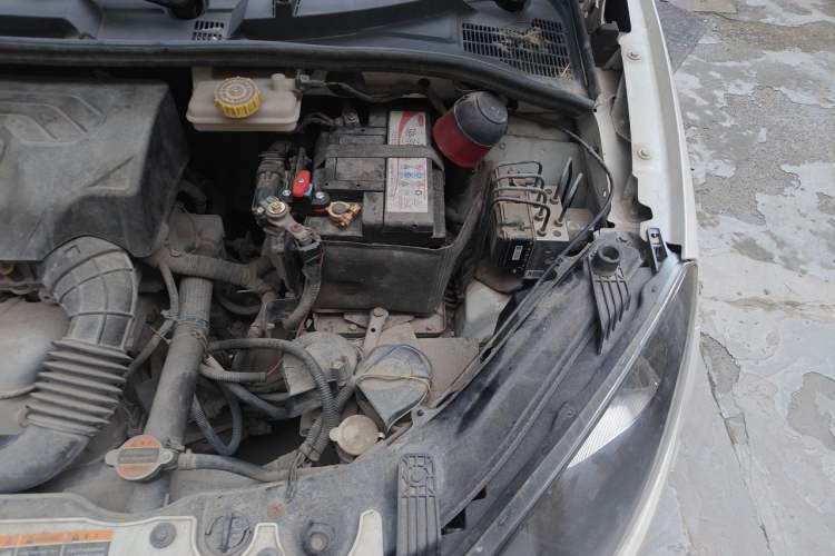 Used MG 3 2013 1.3L Manual Comfort Edition Engine Bay Left